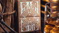 Smoke & Mirrors V8 Gold (Deluxe) Playing Cards by Dan & Dave image 0