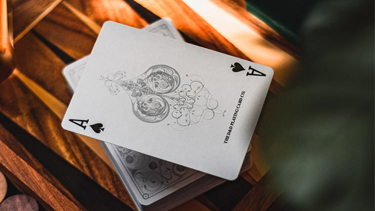 Smoke & Mirrors V8 Silver (Deluxe) Playing Cards by Dan & Dave image 3